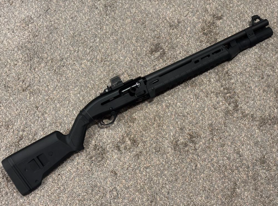 Beretta 1301 with Holosun 509T + Upgrades 2